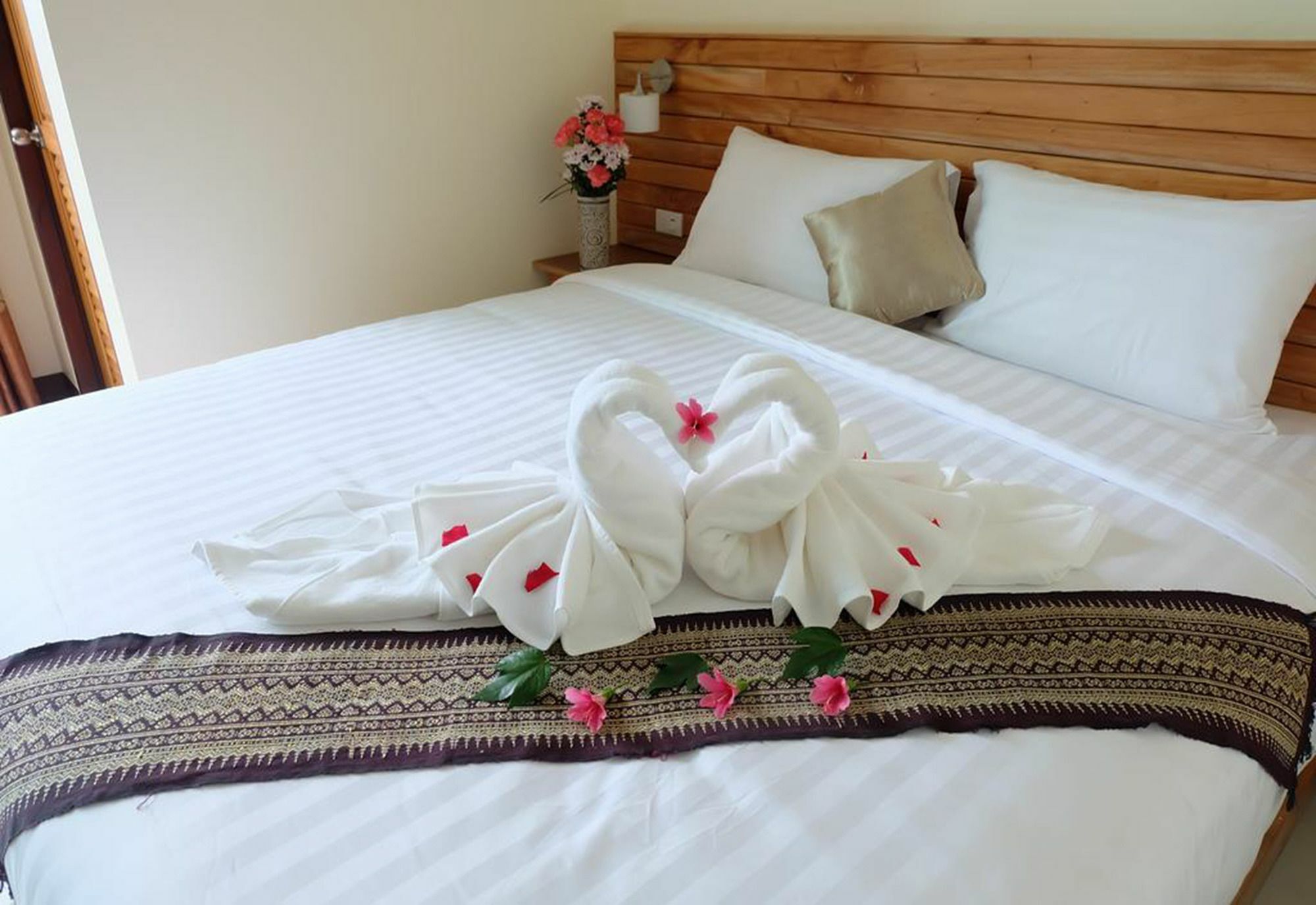 Chatin Guesthouse Καο Λακ Εξωτερικό φωτογραφία
